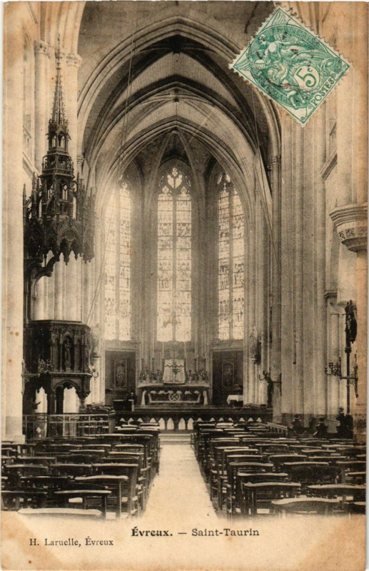 Carte postale ancienne Evreux - Saint-Taurin à Évreux