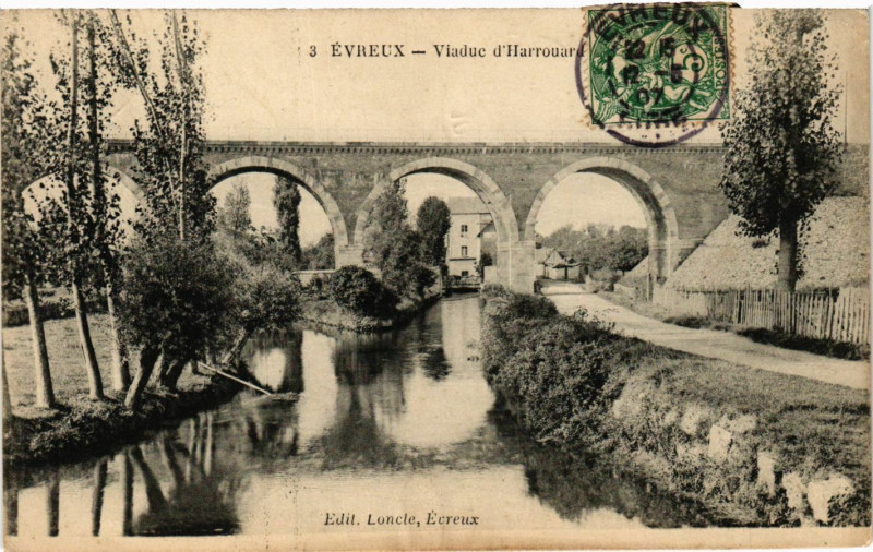 Carte postale ancienne Evreux - Viaduc d'Harrouard à Évreux