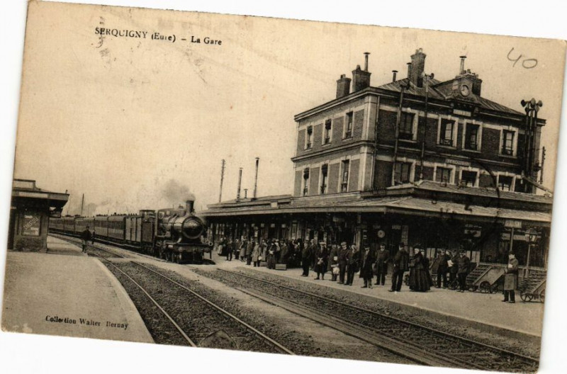 Carte postale ancienne Serquigny - La Gare à Serquigny