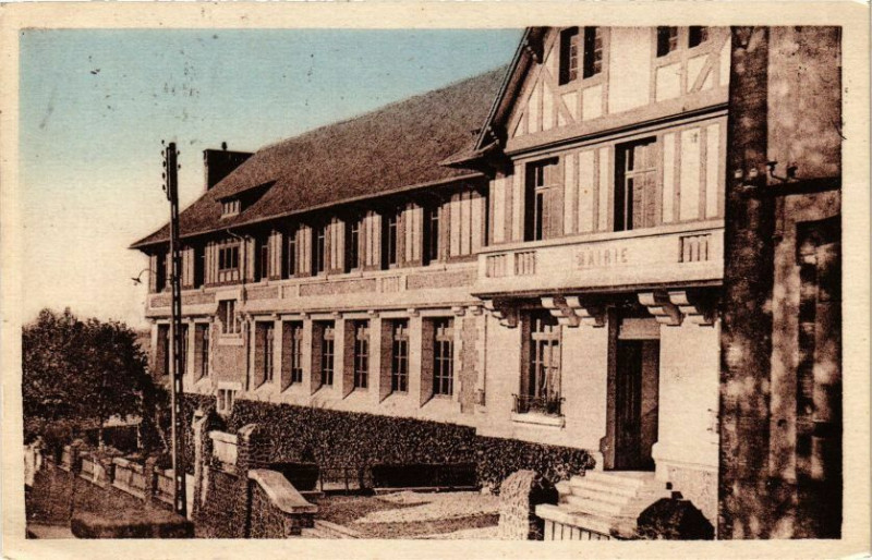 Carte postale ancienne La Neuve-Lyre - Groupe Mairie-Ecoles-Salle des Fétes à La Neuve-Lyre