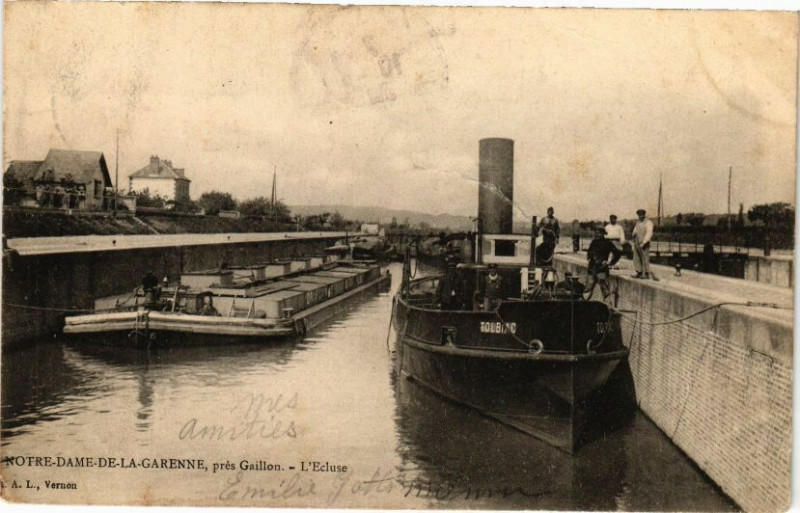 Carte postale ancienne Notre-Dame-de-la-Garenne pres Gaillon - L'Ecluse à Gaillon