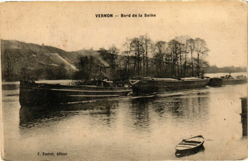 Carte postale ancienne Vernon - Bord de la Seine à Vernon