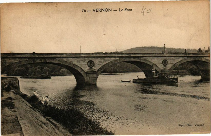 Carte postale ancienne Vernon - Le Pont à Vernon