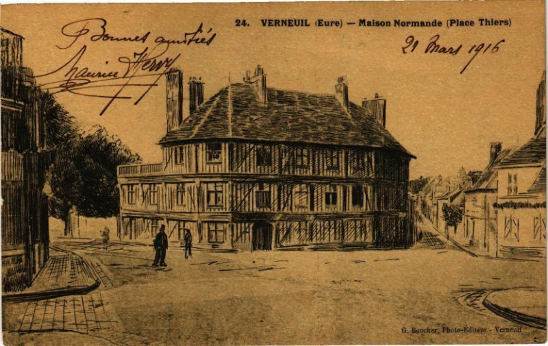 Carte postale ancienne Verneuil - Maison Normande (Place Thiers)