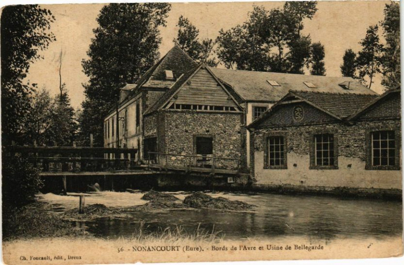 Carte postale ancienne Nonancourt - Bords de l'Avre et Usine de Bellegarde à Nonancourt