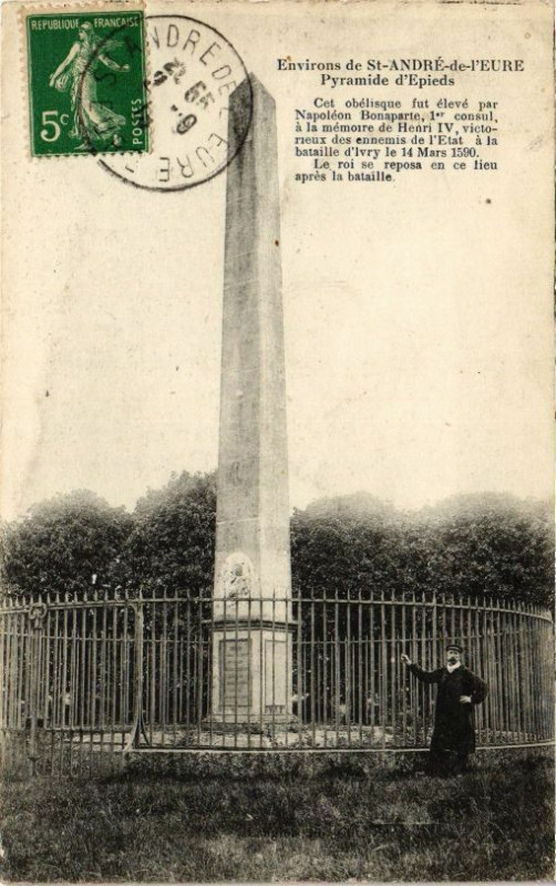 Carte postale ancienne Environs de Saint-Andre-de-l'Eure - Pyramide d'Epieds à Saint-André-de-l'Eure