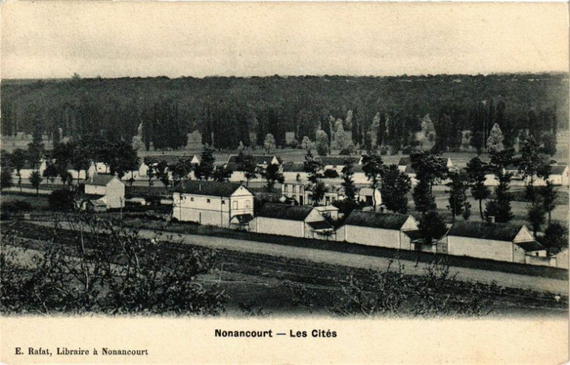 Carte postale ancienne Nonancourt - Les Cités à Nonancourt