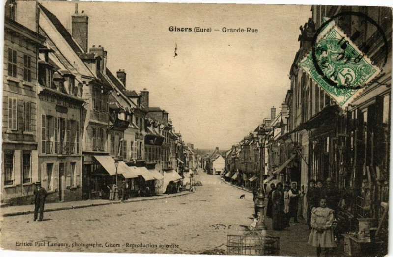 Carte postale ancienne Gisors - Grande Rue à Gisors
