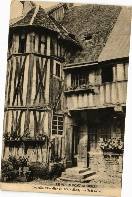 Carte postale ancienne Le Vieux Pont-Audemer - Tourelle d'Escalier du Xvi siécle rue... à Pont-Audemer