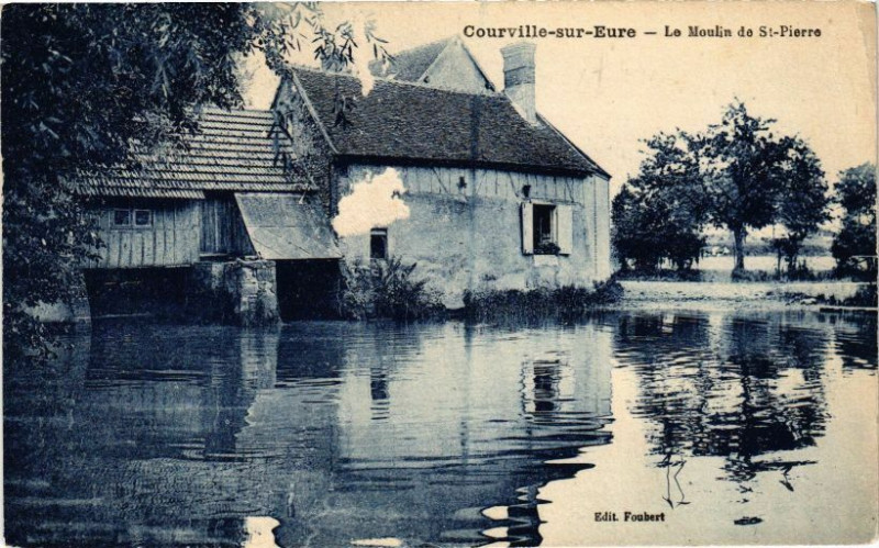Carte postale ancienne Courville-sur-Eure - Le Moulin de Saint-Pierre