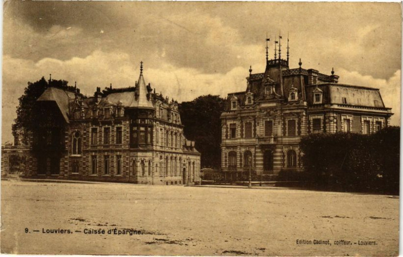 Carte postale ancienne Louviers - Caisse d'Epargne à Louviers