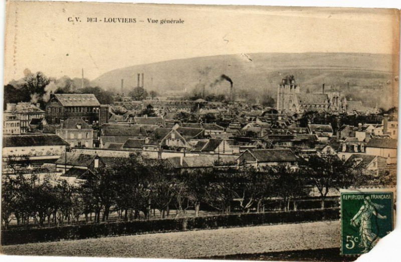 Carte postale ancienne Louviers - Vue générale à Louviers