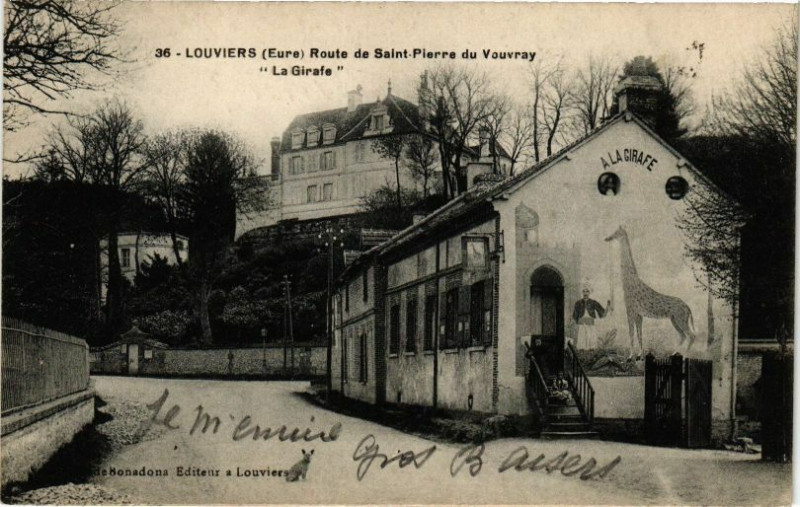 Carte postale ancienne Louviers - Route de Saint-Pierre du Vouvray - La Girafe à Louviers