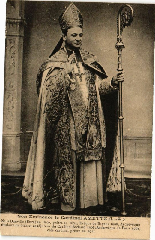 Carte postale ancienne Son Eminence le Cardinal Amette à Paris 4e