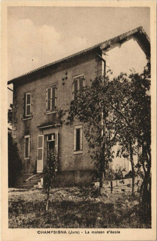 Carte postale ancienne Chamsigna - La Maison d'Ecole