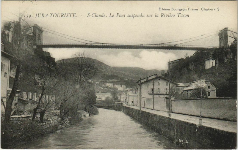Carte postale ancienne Jura Touriste S Claude le Pont sur-la-Riviere Tacon à Our