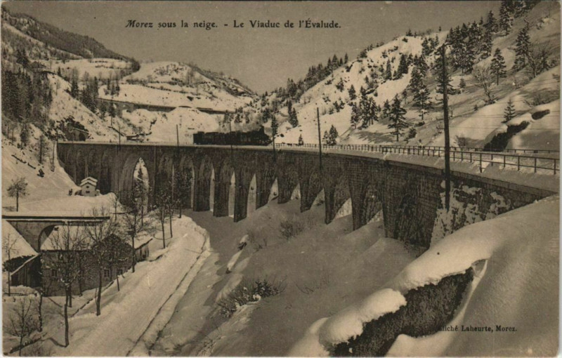 Carte postale ancienne Morez sous la neige Le Viaduc de l'Evalude