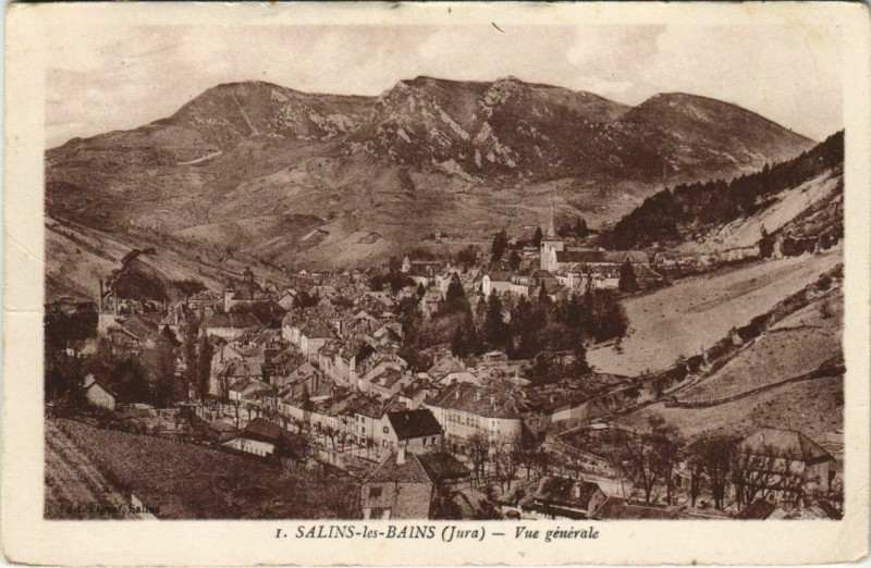Carte postale ancienne Salins-les-Bains - Vue générale à Salins-les-Bains