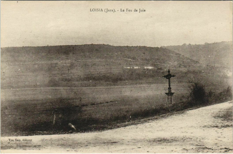 Carte postale ancienne Loisia - Le Feu de Joie à Loisia