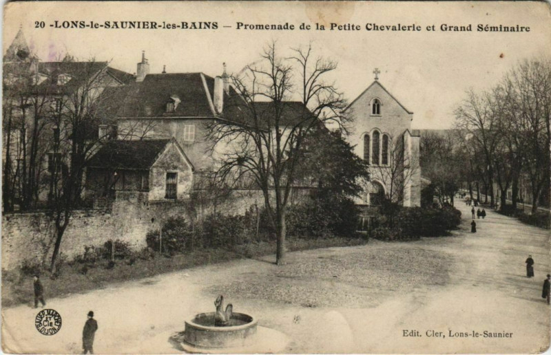 Carte postale ancienne Lons-le-Saunier-les-Bains - Promenade de la Patite Chevalerie à Lons-le-Saunier