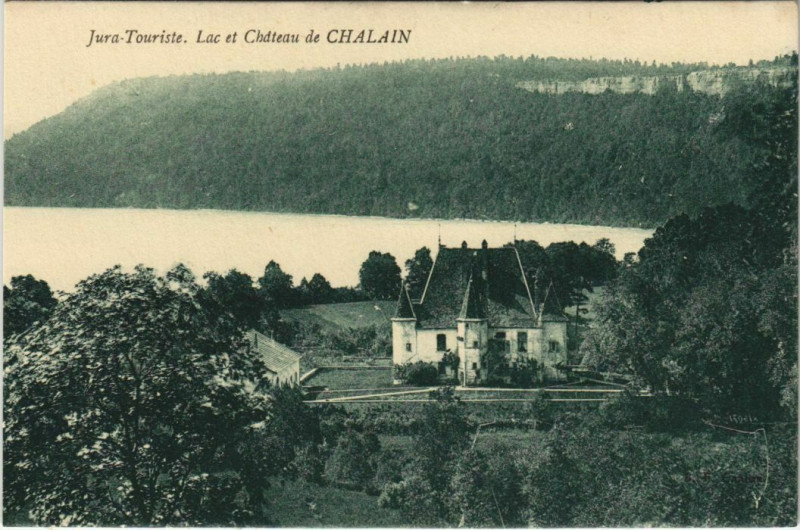 Carte postale ancienne Jura Touriste - Lac et Chateau de Chalain à Our