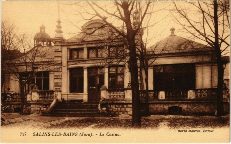 Carte postale ancienne Salins les Bains- Le Casino France à Salins-les-Bains
