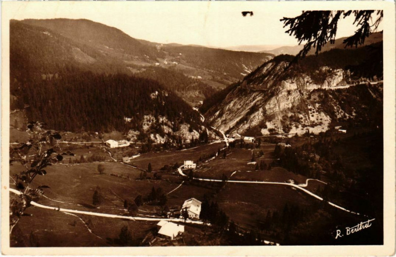 Carte postale ancienne Environs des Rousses France