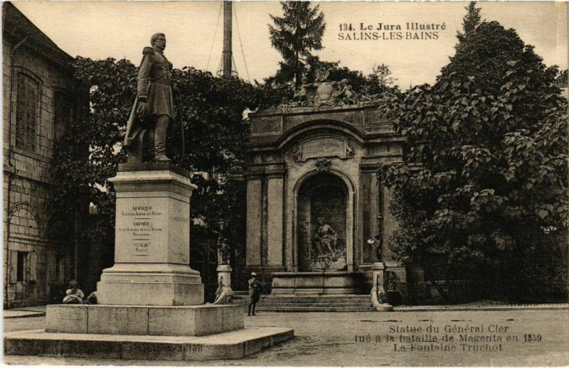 Carte postale ancienne Salins les Bains- Statue du General Cler France à Salins-les-Bains