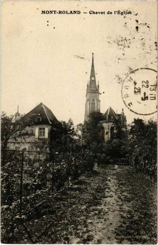 Carte postale ancienne Mont Roland- Chevet de l'Eglise France