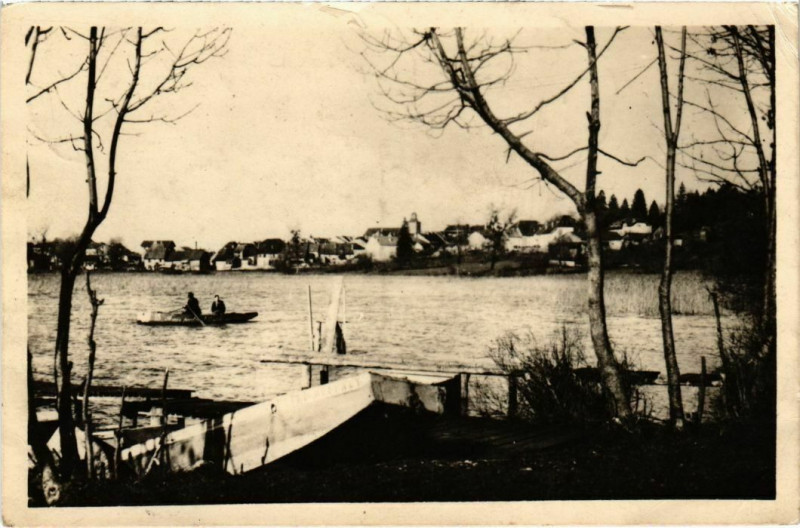 Carte postale ancienne Clairvaux- Le Lac France