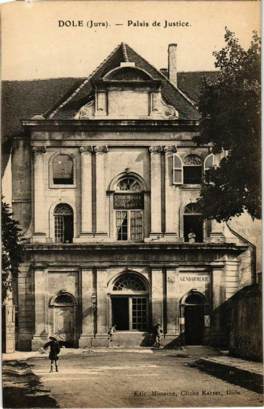 Carte postale ancienne Dole- Palais de Justice France à Dole