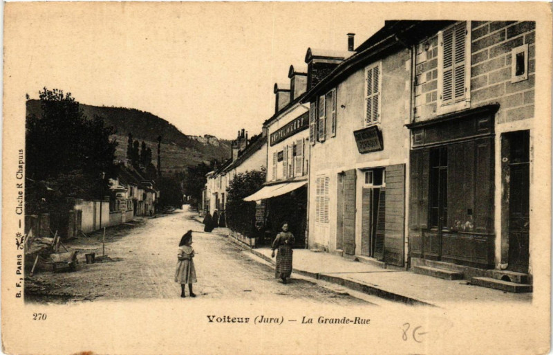 Carte postale ancienne Voiteur - La Grande-Rue à Ladoye-sur-Seille