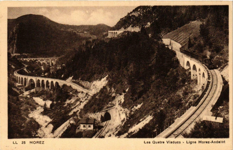 Carte postale ancienne Morez Les Quatre Viaducs Ligne Morez-Andelot.