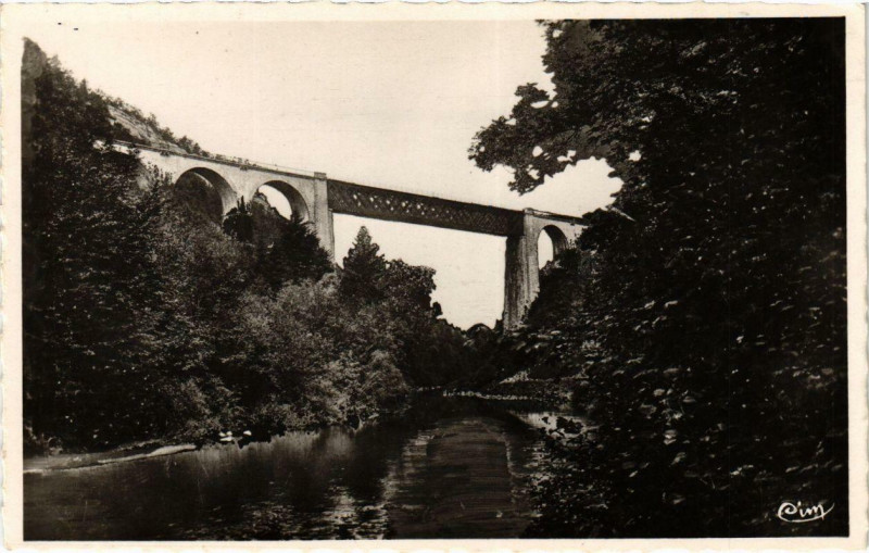 Carte postale ancienne Env. De Champagnole Le Pont de Syam à Champagnole