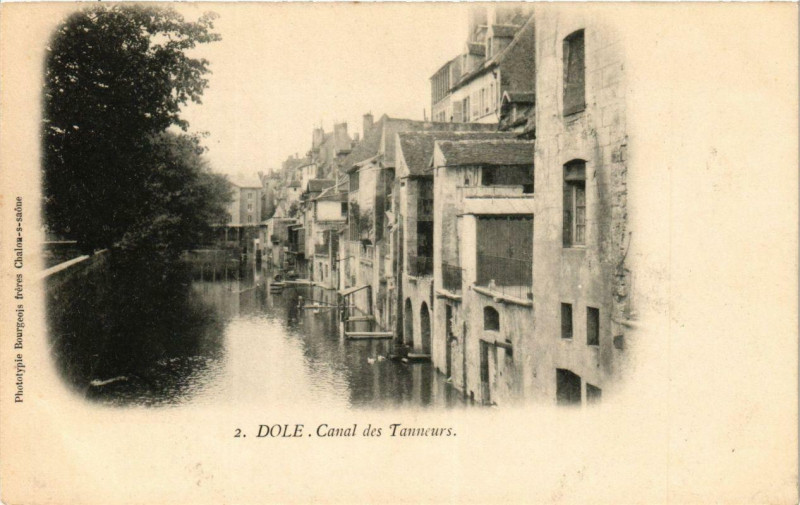 Carte postale ancienne Dole Canal des Tanneurs à Dole