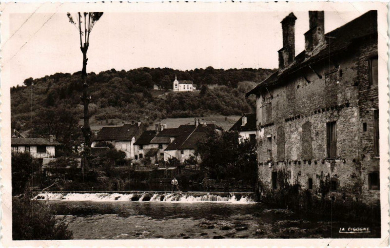 Carte postale ancienne Arbois Cascade des Capucins à Arbois