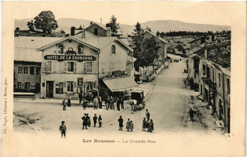 Carte postale ancienne Les Rousses La Grande Rue aux Rousses
