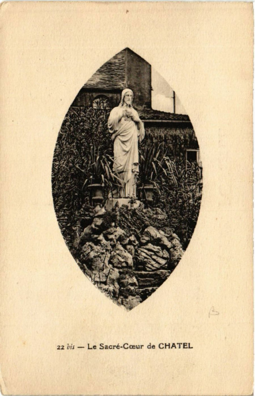 Carte postale ancienne Le Sacre - Coeur de Chatel