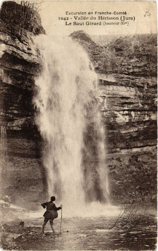 Carte postale ancienne Vallée du Herisson Le Saut Girard