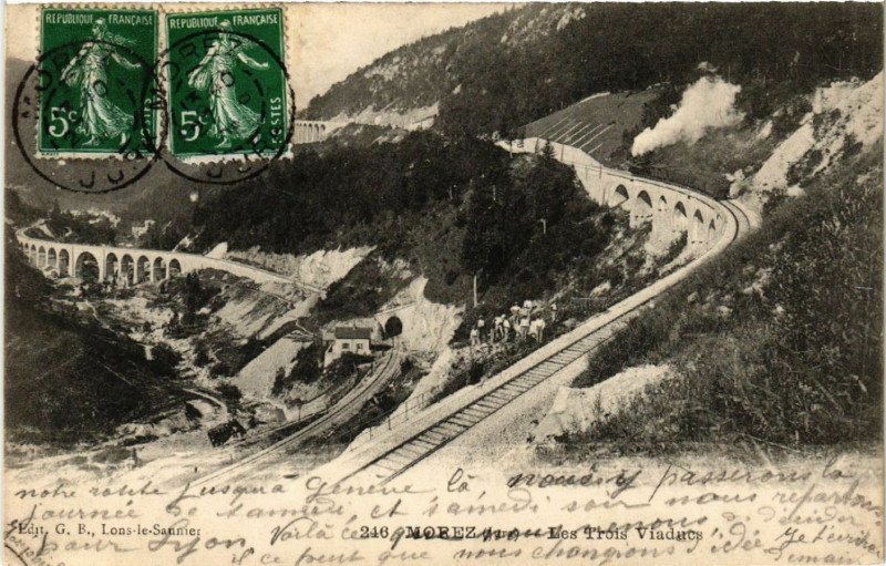 Carte postale ancienne Morez Les Trois Viaducs