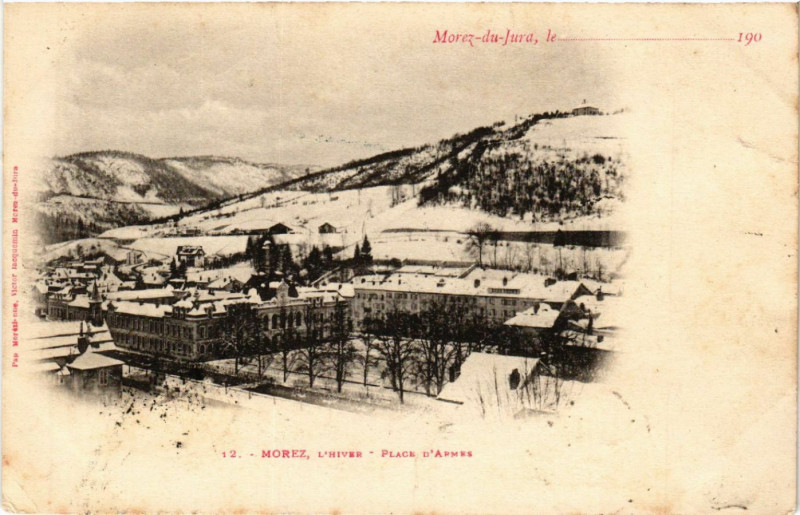 Carte postale ancienne Morez l'Hiver Place d'Armes