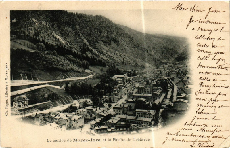 Carte postale ancienne Le centre de Morez Jura et la Roche de Trelarce
