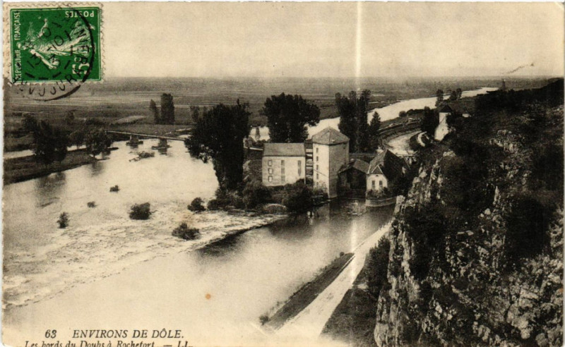Carte postale ancienne Env.de Dole Les bords du Doubs e RoCHEFort à Dole
