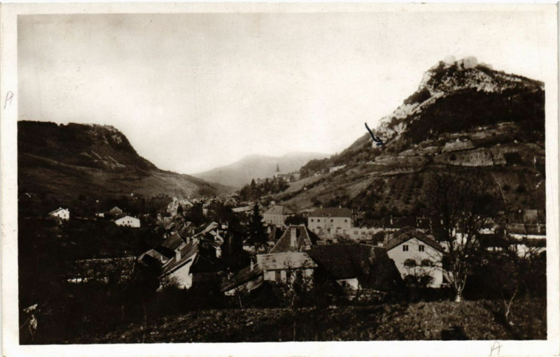 Carte postale ancienne Salins-les-Bains Vue générale à Salins-les-Bains