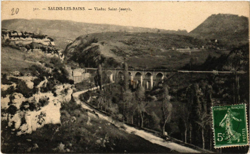 Carte postale ancienne Salins-les-Bains Viaduc Saint-Joseph à Salins-les-Bains