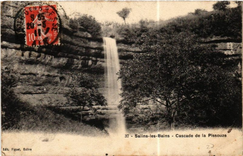 Carte postale ancienne Salins-les-Bains Cascade de la Pissouze à Salins-les-Bains