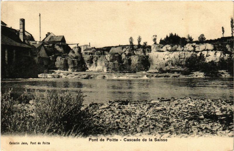 Carte postale ancienne Pont de Poitte Cascade de la Saisse à Pont-de-Poitte