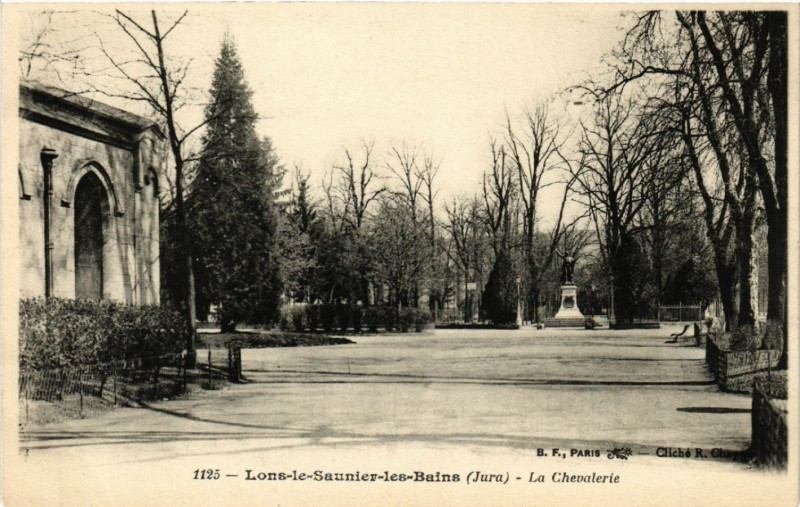 Carte postale ancienne Lons le Saunier-les-Bains La Chevalerie à Lons-le-Saunier