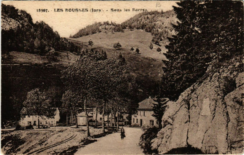 Carte postale ancienne Les Rousses Seus les Barres aux Rousses