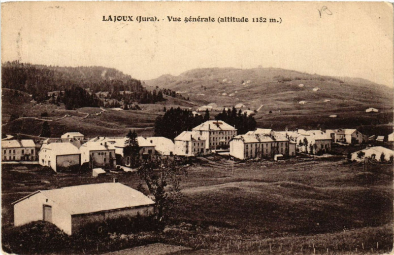 Carte postale ancienne Lajoux Vue générale à Lajoux